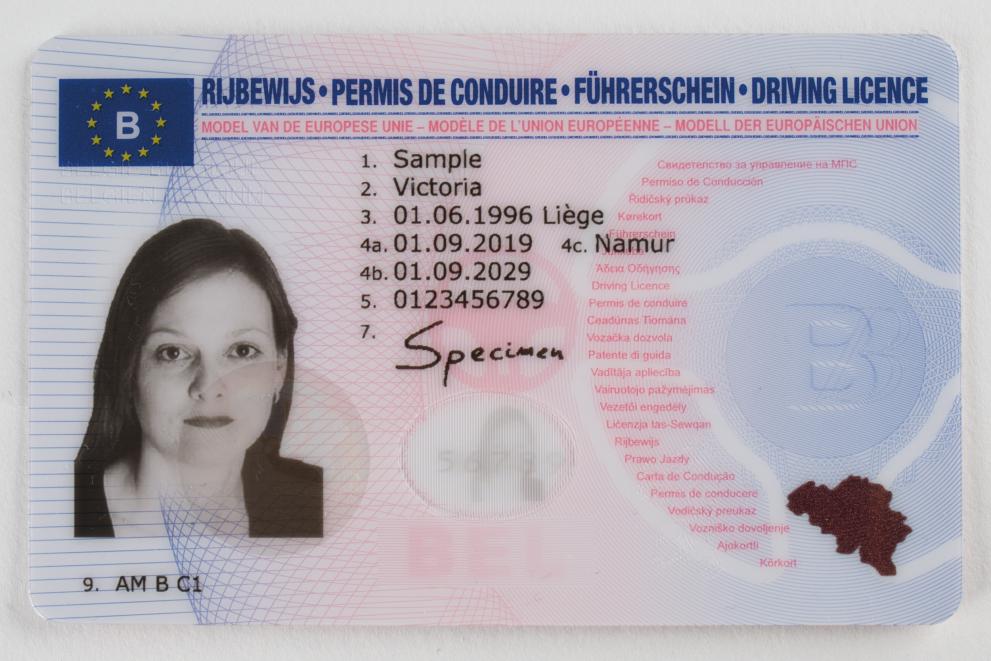 Osta laillinen ajokortti EU:sta, Yhdistyneestä kuningaskunnasta, Kanadasta tai Yhdysvalloista. Osta eurooppalaisia ajokortteja, hanki oleskelulupia, hanki passeja ja henkilökortteja, myös diplomaattipasseja. Tarjoamme erilaisia vaihtoehtoja, kuten saksalaisia ajokortteja, hollantilaisia henkilökortteja ja brittiläisiä ajokortteja. Osta ajokortti, hanki eurooppalainen ajokortti, hanki kansainvälinen ajokortti, hanki peruutettu ajokortti takaisin. Osta venelupa ja hanki metsästyslupa, laivalupa ja paljon muuta.