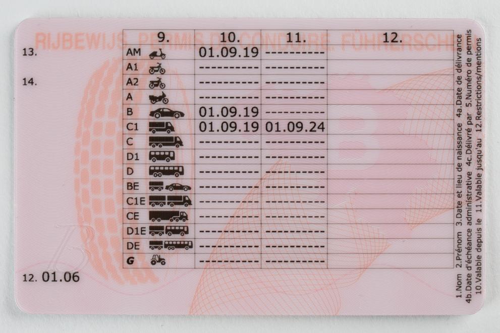 Osta laillinen ajokortti EU:sta, Yhdistyneestä kuningaskunnasta, Kanadasta tai Yhdysvalloista. Osta eurooppalaisia ajokortteja, hanki oleskelulupia, hanki passeja ja henkilökortteja, myös diplomaattipasseja. Tarjoamme erilaisia vaihtoehtoja, kuten saksalaisia ajokortteja, hollantilaisia henkilökortteja ja brittiläisiä ajokortteja. Osta ajokortti, hanki eurooppalainen ajokortti, hanki kansainvälinen ajokortti, hanki peruutettu ajokortti takaisin. Osta venelupa ja hanki metsästyslupa, laivalupa ja paljon muuta.