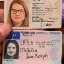 Köpa ett legitimt körkort från EU, Storbritannien, Kanada eller USA. Köp europeiska körkort, skaffa uppehållstillstånd, skaffa pass och ID-kort, inklusive diplomatpass. Vi erbjuder en rad alternativ som tyska körkort, holländska ID-kort och brittiska licenser. Köp ett körkort, skaffa ett europeiskt körkort, skaffa ett internationellt körkort, återfå ditt återkallade körkort. Köp en båtlicens och skaffa en jaktlicens, fartygslicens och mer.